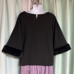 1457.r.p.s.フェイクファー袖黒の五分袖 トップス M⭐︎の画像