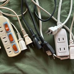延長コード　電源タップ　5.5M3口　1.5M1口　3M1口　1.5M３口　２M1口の画像