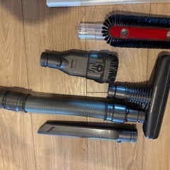ダイソンV6 スタンド付きの画像