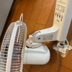 ジャンク　壁掛け扇風機の画像