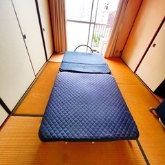 折りたたみ シングル ベッド ⑵の画像