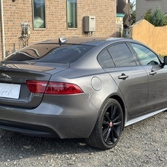 ジャガー　XE 20d Rスポーツ　車検2年付の画像