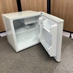 MORITA 小型冷蔵庫　MR-D05BCの画像