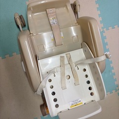 コンビ combi 電動ハイローチェア 自動　アンレーブ オートスウィングゆらぎER-580 の画像