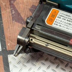 【中古】マキタ PT353D 充電式ピンタッカ 本体のみ【ハンズクラフト佐賀】の画像