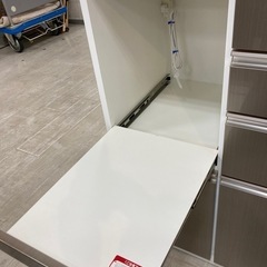取りに来れる方限定！松田家具のレンジボードです！の画像