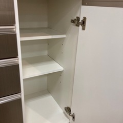取りに来れる方限定！松田家具のレンジボードです！の画像