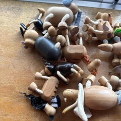 木のおもちゃ　動物　の画像