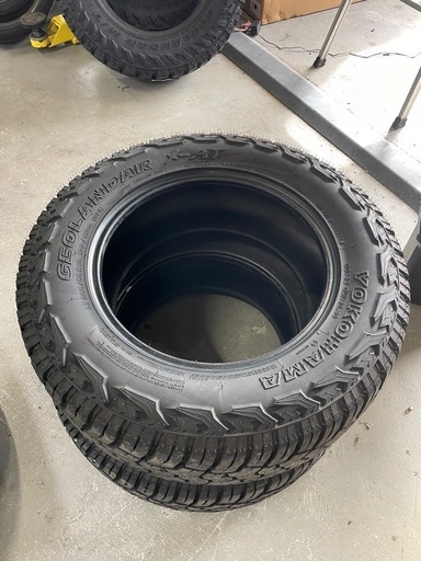 ヨコハマ　ジオランダーx-at 265/65-18