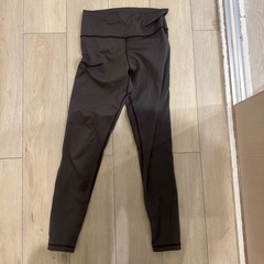 ヨガウェアセットMサイズの画像