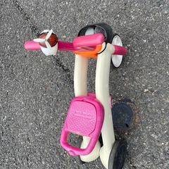 三輪車の画像