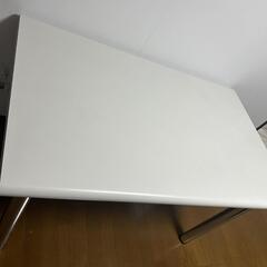ダイニングテーブル　の画像