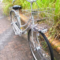 中古自転車 BRIDGESTONE ブリヂストン ママチャリ 自転車 内装3段変速 27インチ LEDオートライト シルバー 通勤 通学 近所のお出掛けなどにの画像