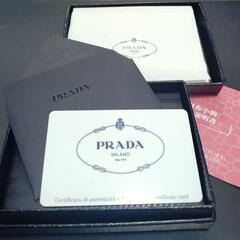 【Aランク判定済】PRADA 正規品
カードケースの画像