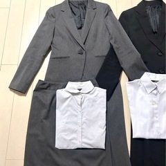 レディーススーツ　セットの画像