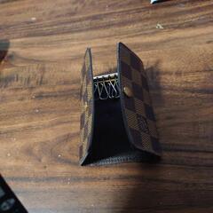 ルイヴィトン　キーケース　の画像