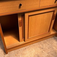 収納家具　キャビネットの画像