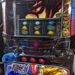 パチスロ実機　数台　全台コイン不要機付き　の画像