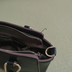 黒バッグの画像