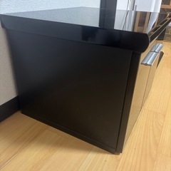 デスクワゴン　キャスター付き　光沢の画像