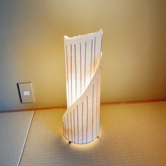 和モダンライトの画像