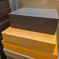 在庫処分！早い者勝ち！ブランドバッグ用空き箱 1000円均一ヴィトン シャネル エルメス 他の画像