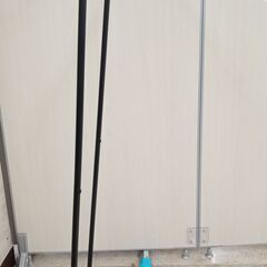 ★リユースのサカイ高崎店★TJ12755  物干し 黒 H152×D42×W45 クリーニング済みの画像