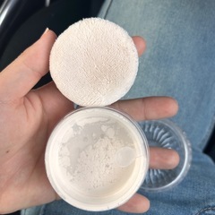 セザンヌパウダーの画像