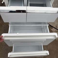 【Panasonic パナソニック】　製氷器付き　5ドア冷蔵庫　426L 白　econavi【動作確認ok】の画像
