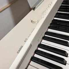 カシオ　CASIO 電子ピアノPrivia PX-130の画像