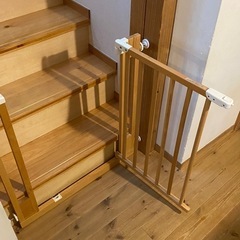 木製　ベビーゲート　突っ張り式　幅73.5ー85cm ベットゲートの画像