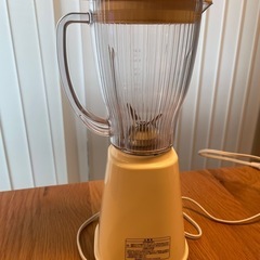 ブルーノ　ミキサーの画像