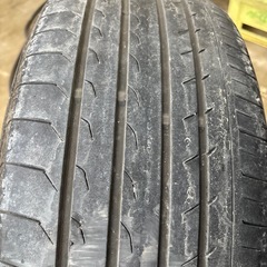 235/50R18 ミニバンタイヤの画像