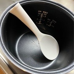 電気炊飯器の画像