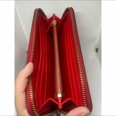トリーバーチ長財布
の画像