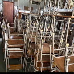 LION 学校机　学校椅子　2号　1セットレトロの画像