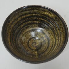 こぶ志 三秋  茶碗 口径14×高さ7.5cm 黒×金系 煎茶道具 茶道具 茶器 食器 こぶし焼 札幌市 清田区 平岡の画像