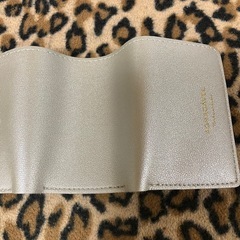 美品財布の画像