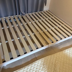 ダブルベッド　フレームの画像