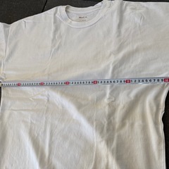 ルーカ　Tシャツの画像