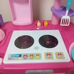 ミニーちゃんおままごとキッチンの画像