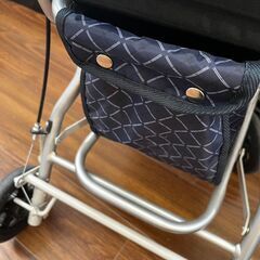 【★引き取り限定】L'CREST（ルクレスト） シルバーカーコンパクトボックスネイビーの画像