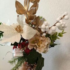 クリスマス卓上装花の画像