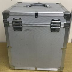 Penn Fabrication Washington UK LP用アルミハードケースの画像