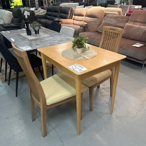 ダイニングテーブルセット