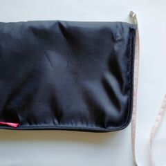 百均グッズ　小物入れ　黒　W21cm×H15cm　中古　送料が高いので取りにこれる方限定の画像
