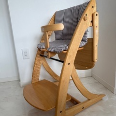 【美品】大和屋 すくすくチェア テーブル・ガード・チェアクッション付の画像