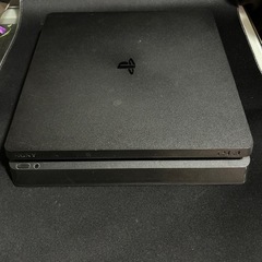 PS4 本体の画像