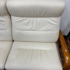 カリモク家具 2~3人掛けソファの画像