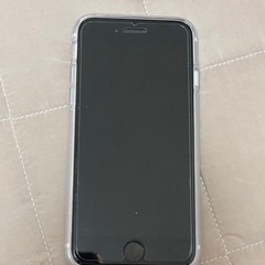 iphone SE 2世代(今、本人認証の為時間が少しかかっていますので返事は遅くなれっています)の画像
